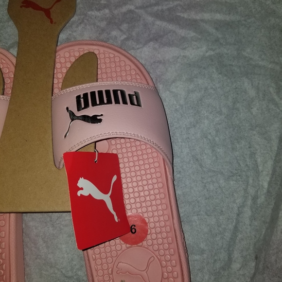 Flip Flops - Picture 3 of 4